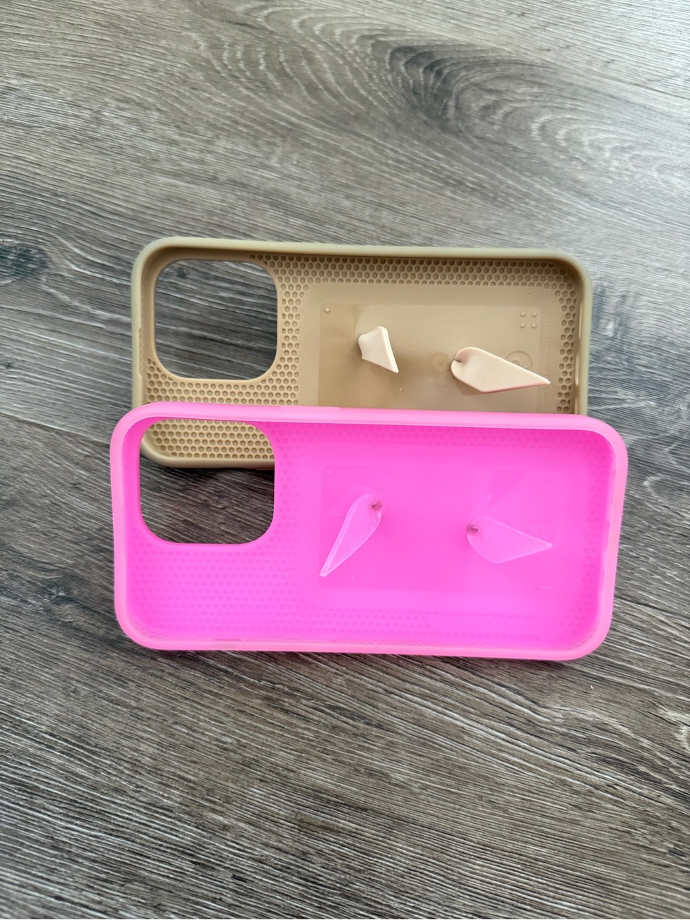 iPhone 14 Pro Loopy Cases - Picture 3 of 3